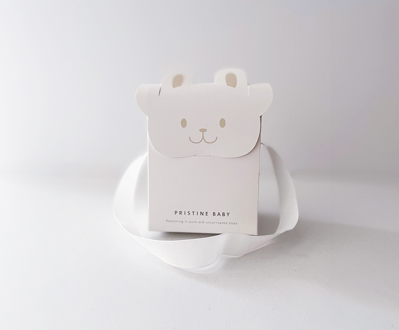 オーガニックコットンのインナー・ウェアから寝具、ベビー、雑貨まで揃うライフスタイルブランド「PRISTINE（プリスティン）」のギフトラッピングをご紹介します。